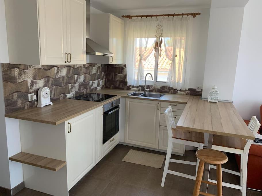 Precioso Apartamento Con Vista Al Mar Calafell Eksteriør billede