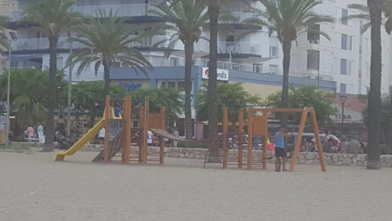 Precioso Apartamento Con Vista Al Mar Calafell Eksteriør billede