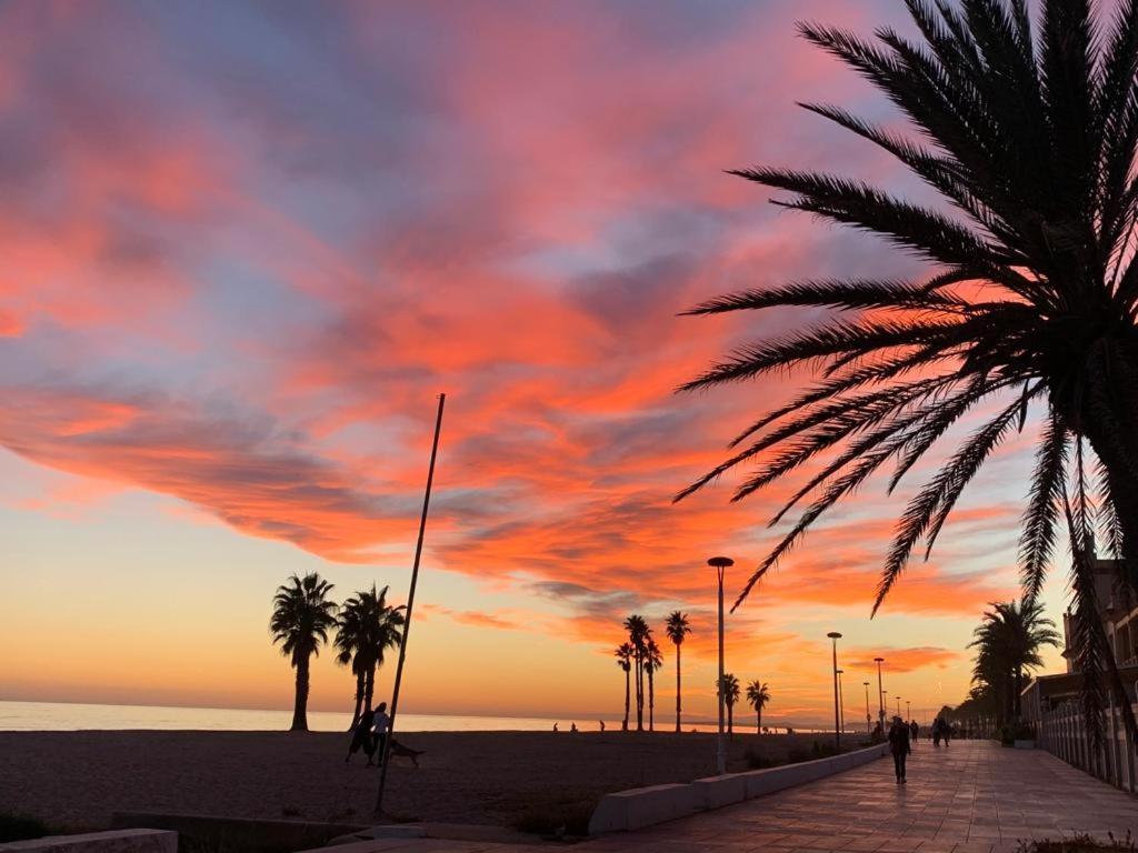 Precioso Apartamento Con Vista Al Mar Calafell Eksteriør billede