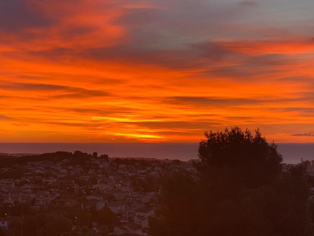 Precioso Apartamento Con Vista Al Mar Calafell Eksteriør billede